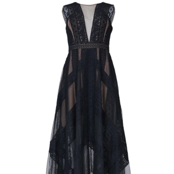 bcbg andi lace dress black Lace Detail Cocktail Dress BCBGMAXAZRIA